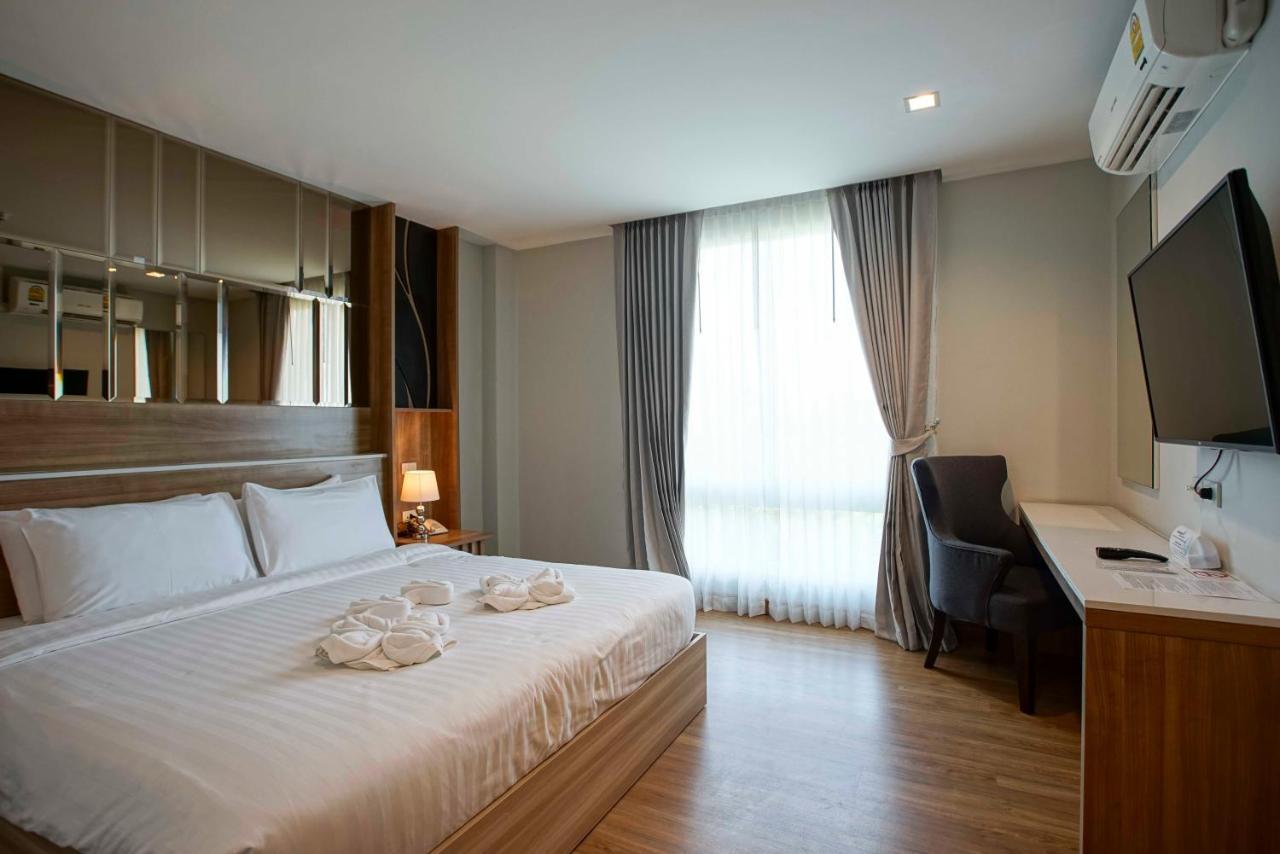 Nantra Chiangmai Riverfront Hotel Chiang Mai Room photo