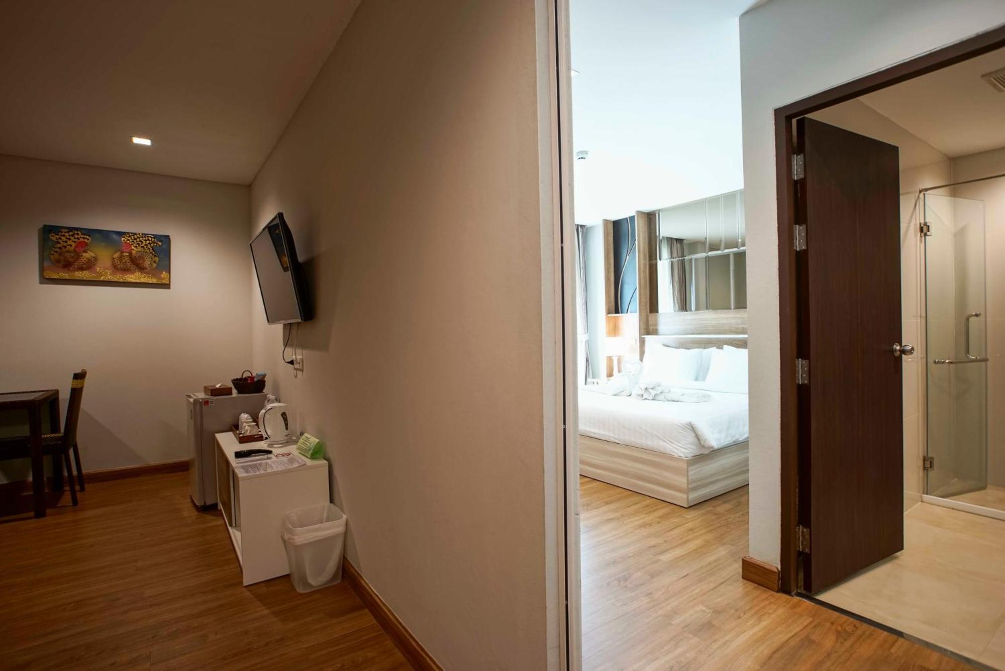 Nantra Chiangmai Riverfront Hotel Chiang Mai Room photo