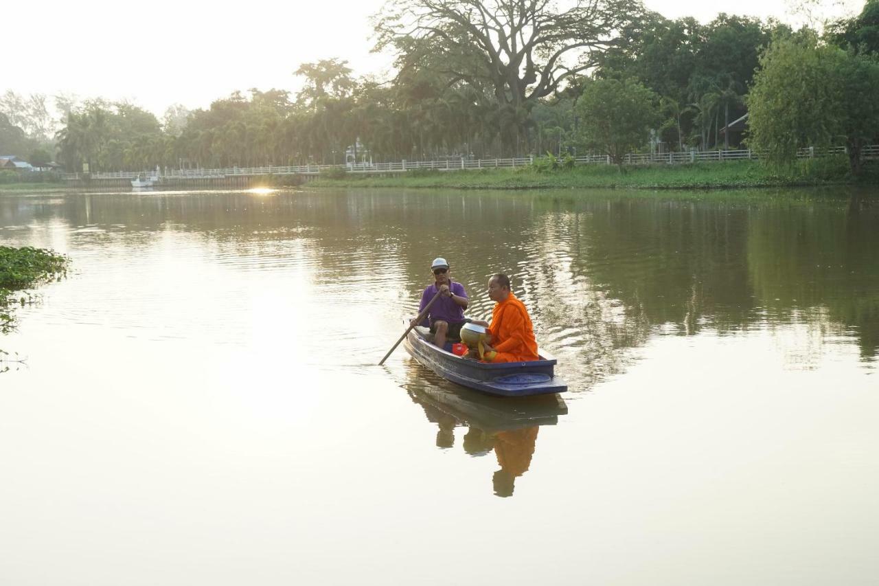 Nantra Chiangmai Riverfront Hotel Chiang Mai Exterior photo
